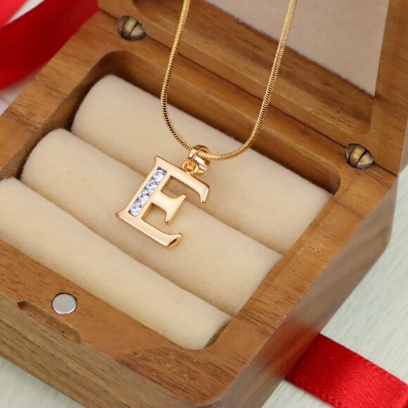 "Rose Gold Letter E Pendant with Crystals – 18K Gold Plated Charm, XPPT1354 - Picture 7 of 13